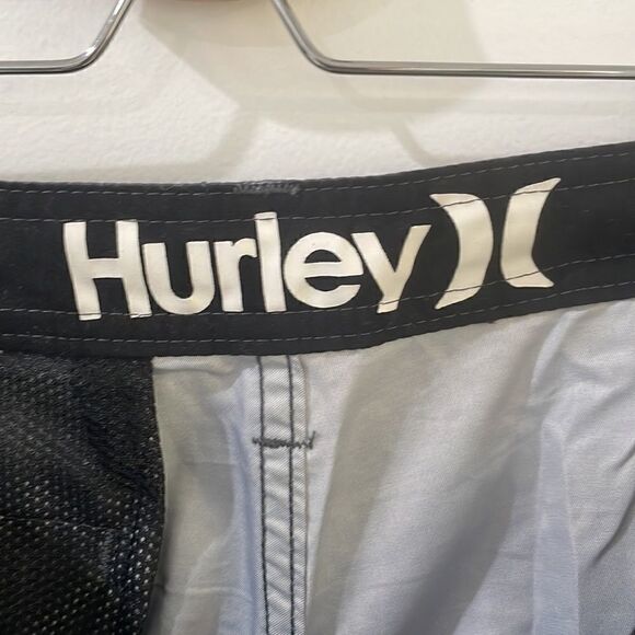 HURLEY H2O Dri Breathe Obsidian grey shorts 31 - Picture 5 of 9